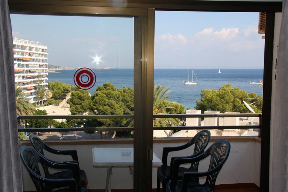 Marina Palmanova Apartamentos Buitenkant foto